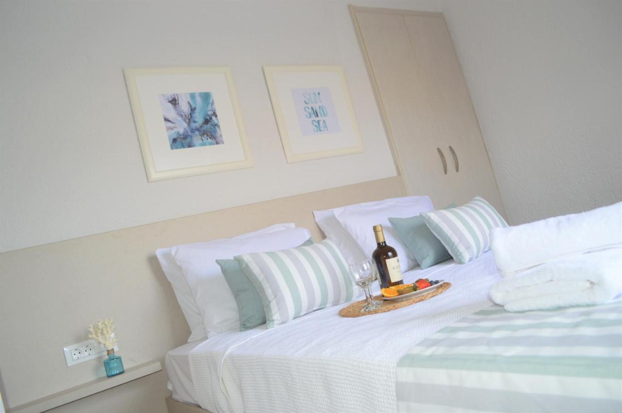 Kelly'S Beach Apts Ελούντα Εξωτερικό φωτογραφία